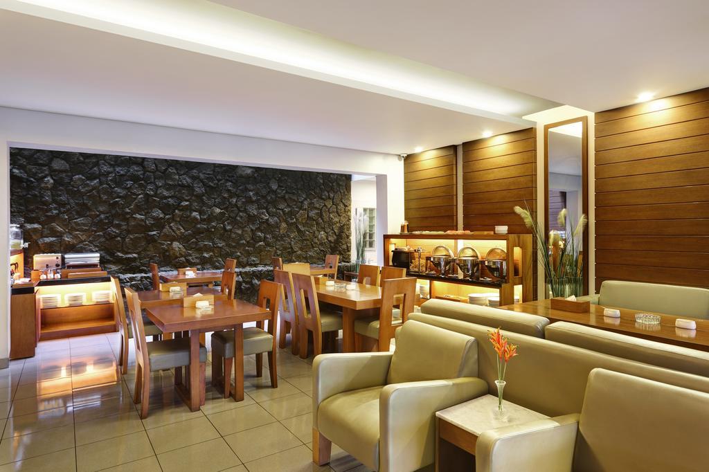 Ilos Hotel Bandung Luaran gambar